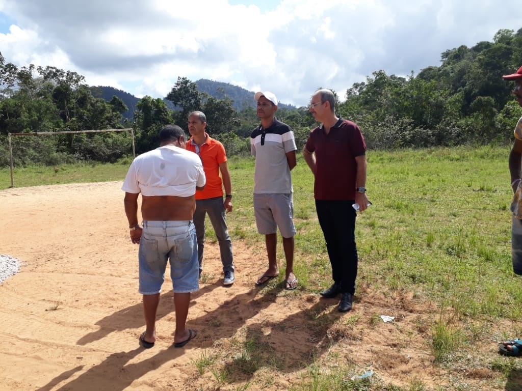 Camacã: Prefeitura recupera Campo do bairro Novo em S.J. do Panelinha

